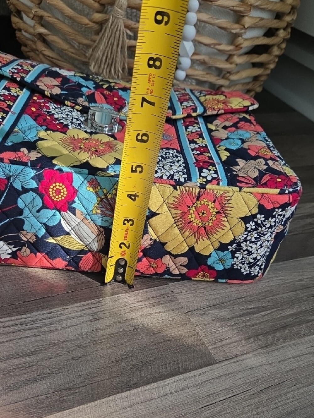 Vera Bradley Happy Snails Quilted Laptop Satchel with Bright Floral Print NWT - Picture 9 of 17